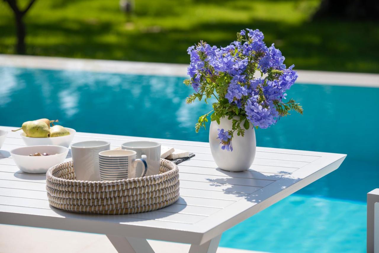 Averto Villas With Private Pool Нідрі Екстер'єр фото