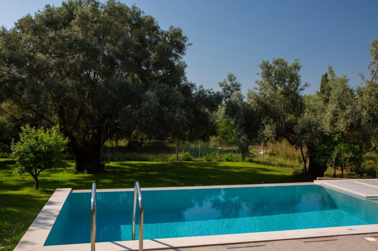 Averto Villas With Private Pool Нідрі Екстер'єр фото