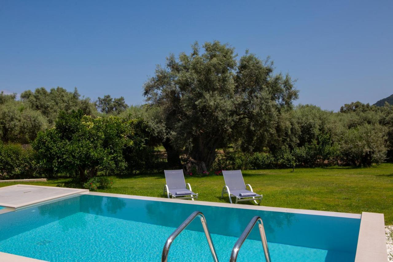 Averto Villas With Private Pool Нідрі Екстер'єр фото