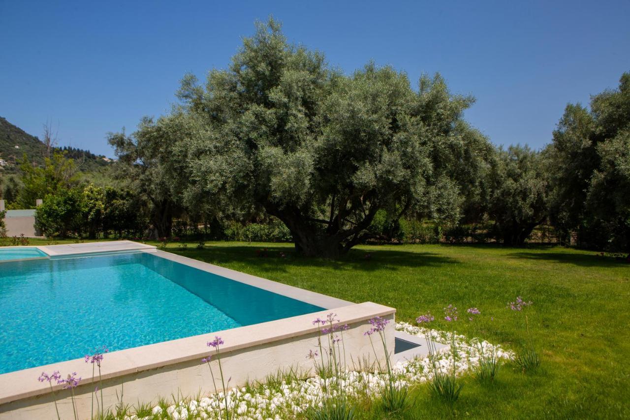 Averto Villas With Private Pool Нідрі Екстер'єр фото