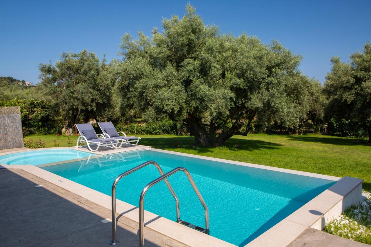 Averto Villas With Private Pool Нідрі Екстер'єр фото
