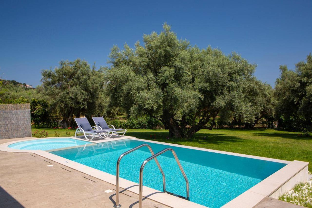 Averto Villas With Private Pool Нідрі Екстер'єр фото